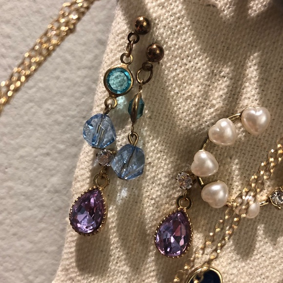 multiple earrings - Picture 7 of 7